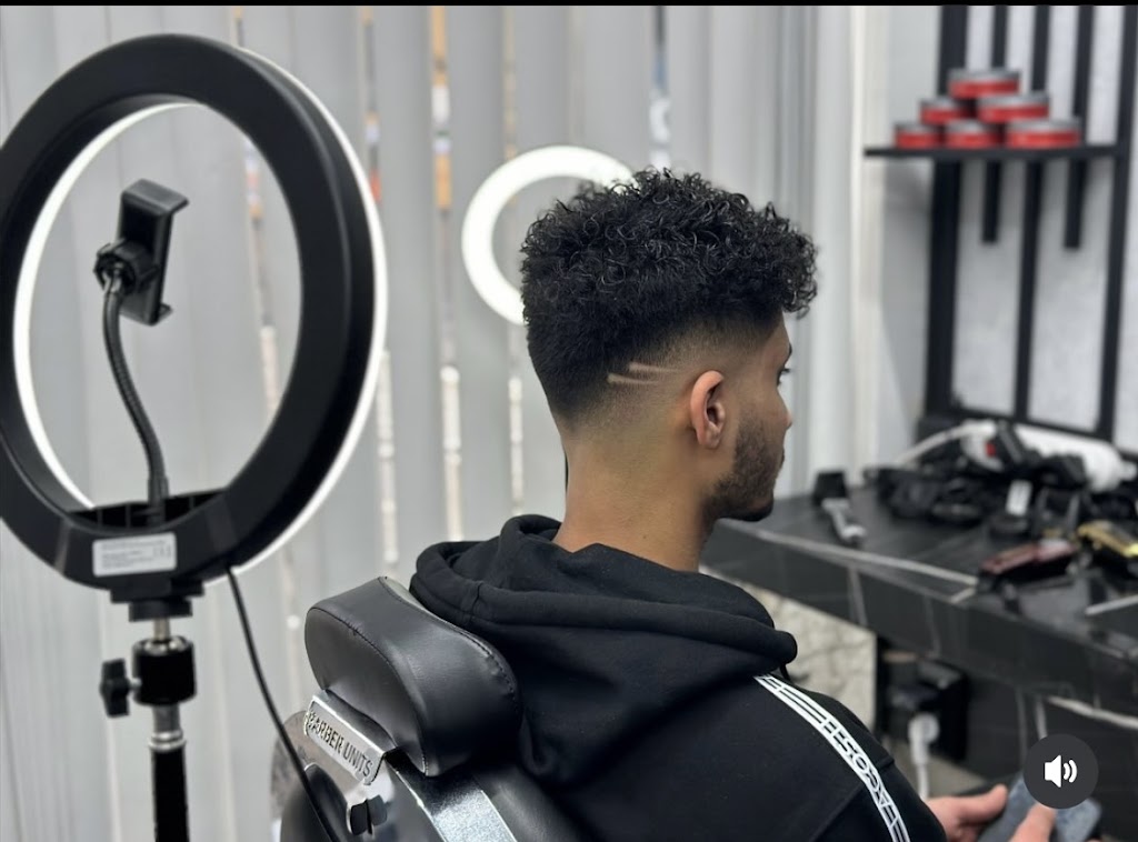 Finished men's haircut style